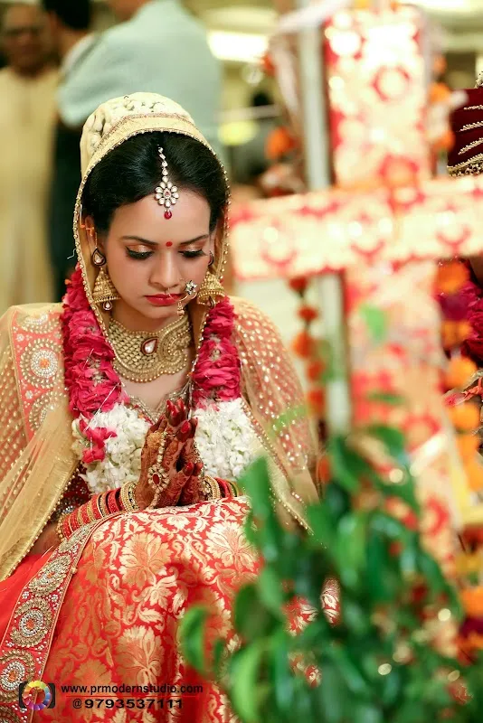 Wedding Shutters| Wedding Photographer & Wedding Photoshoot Services