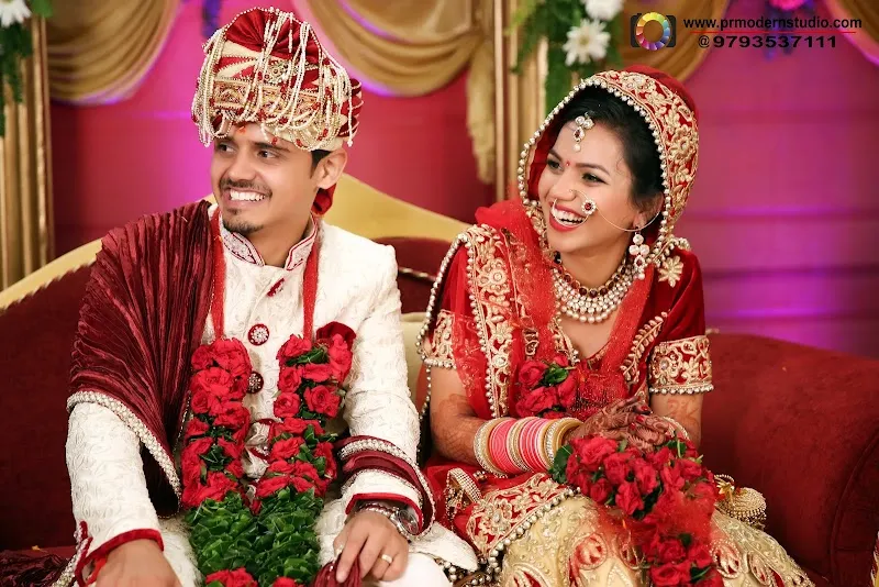 Wedding Shutters| Wedding Photographer & Wedding Photoshoot Services