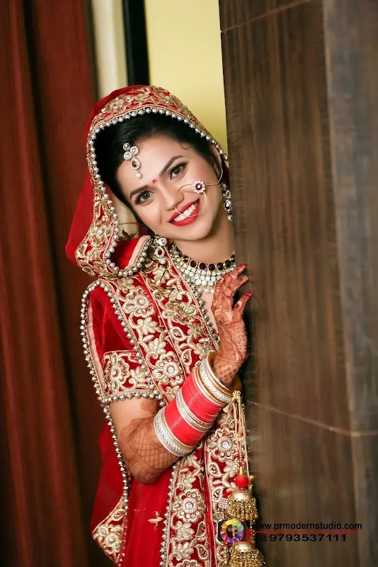 Wedding Shutters| Wedding Photographer & Wedding Photoshoot Services