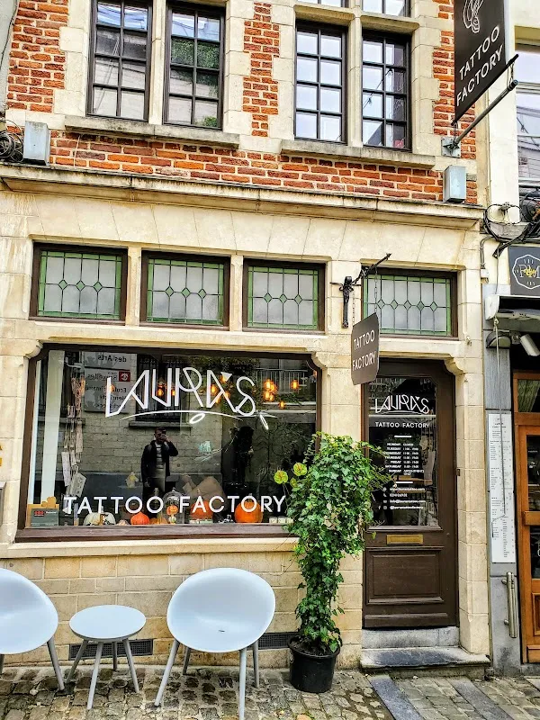Laura's Tattoo Factory