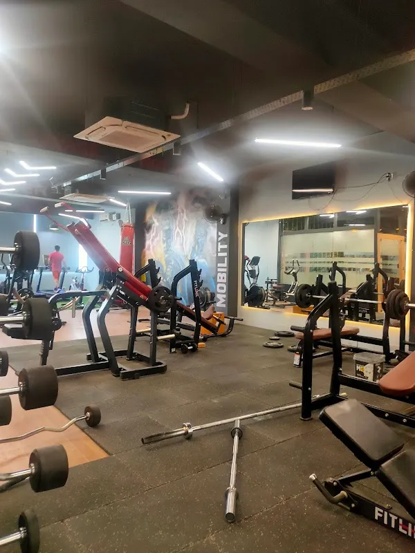 4 EVER FIT Gym & Crossfit
