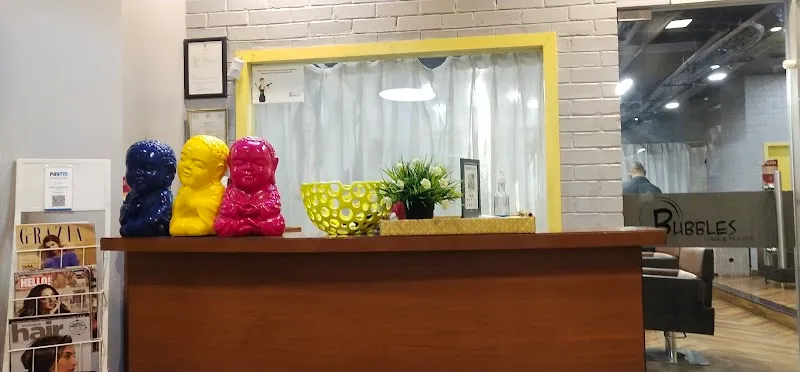 Bubbles Hair and Beauty Salon - Guntur