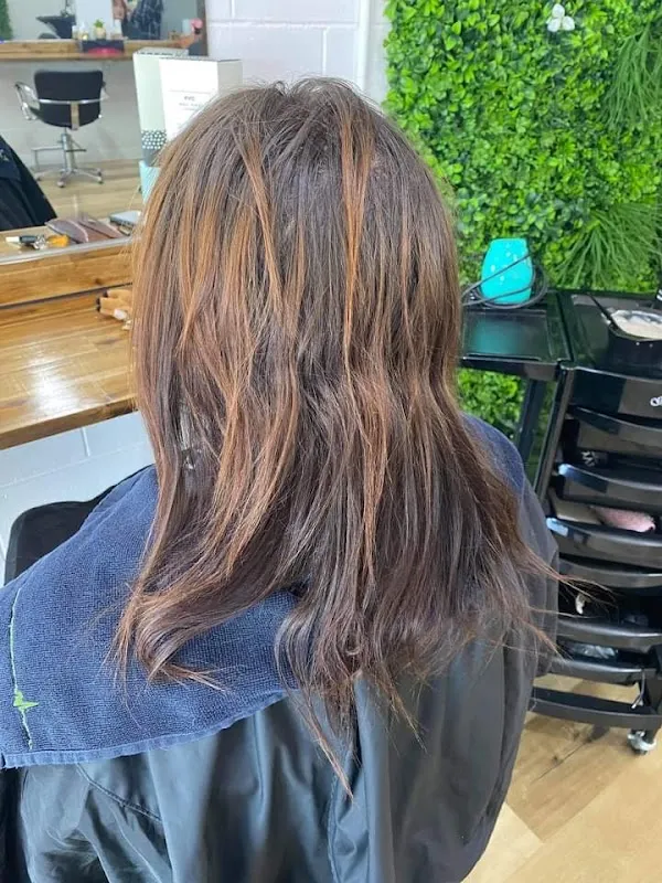 Halo hairstudio
