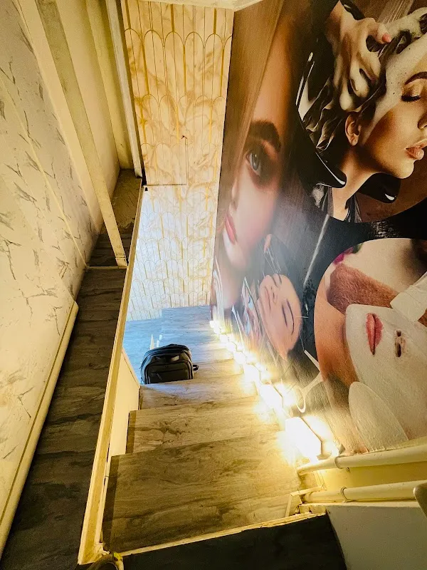 ANY Unisex Salon | Beauty Salon in Thane | Makeup Artist in Thane | Nail Artist in Thane | Hairdresser in Thane