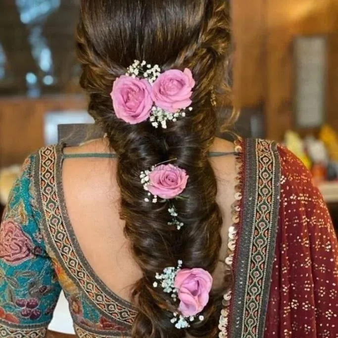 Manea the Salon - Shivam Road