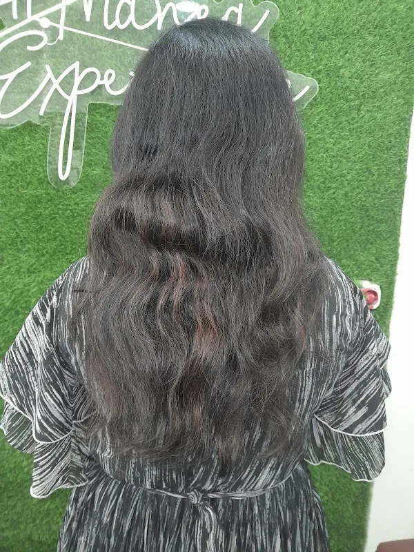 Manea the Salon - Shivam Road