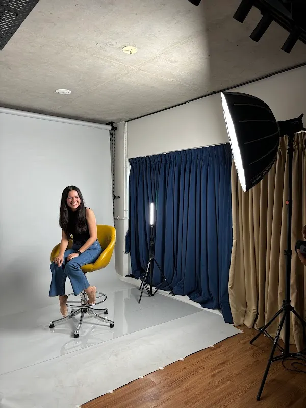 Lively Studio