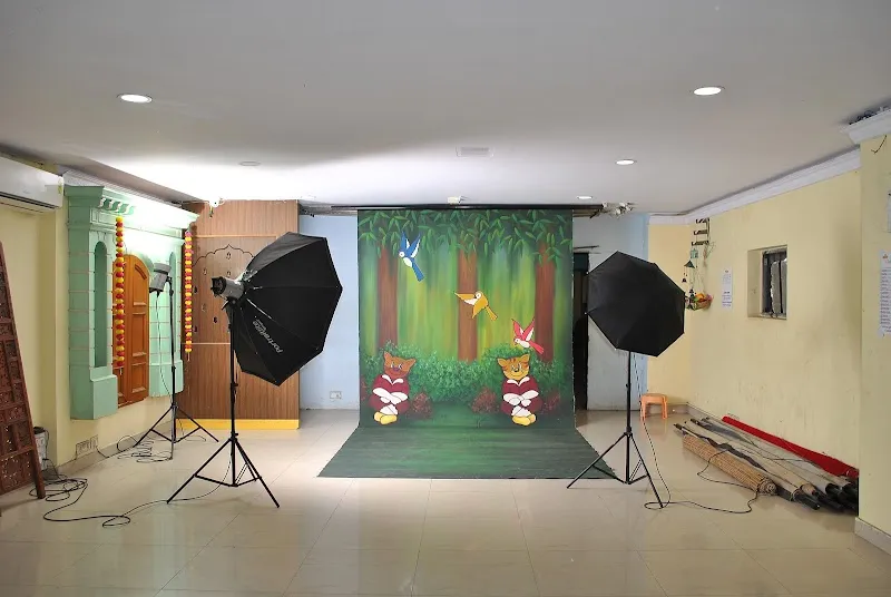 Aruna Studio kothapet
