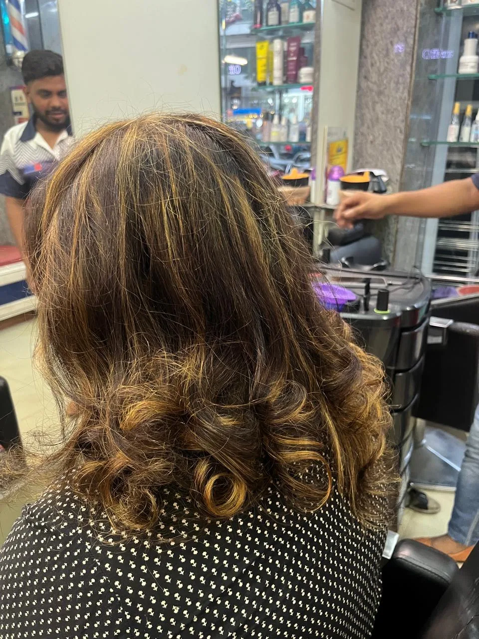 DILBAHAR KESHKARTANALAYA UNISEX SALON (MEN AND WOMEN)