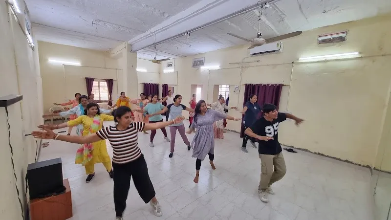 Kuldeep Dance Studio