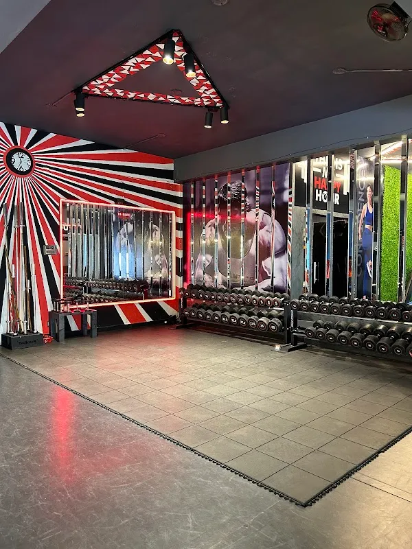 Roar fitness studio