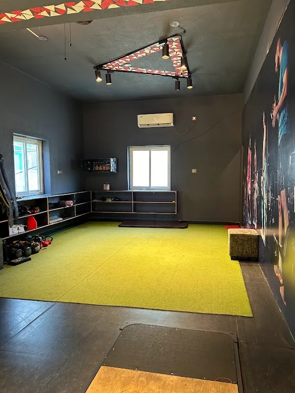 Roar fitness studio
