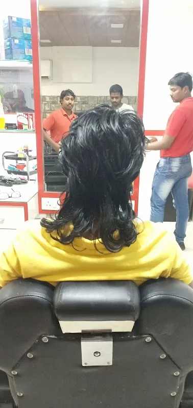 Royal Touch Beauty Salon&spa For Men&women