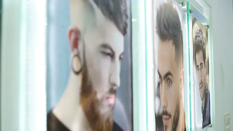 Royal Touch Beauty Salon&spa For Men&women