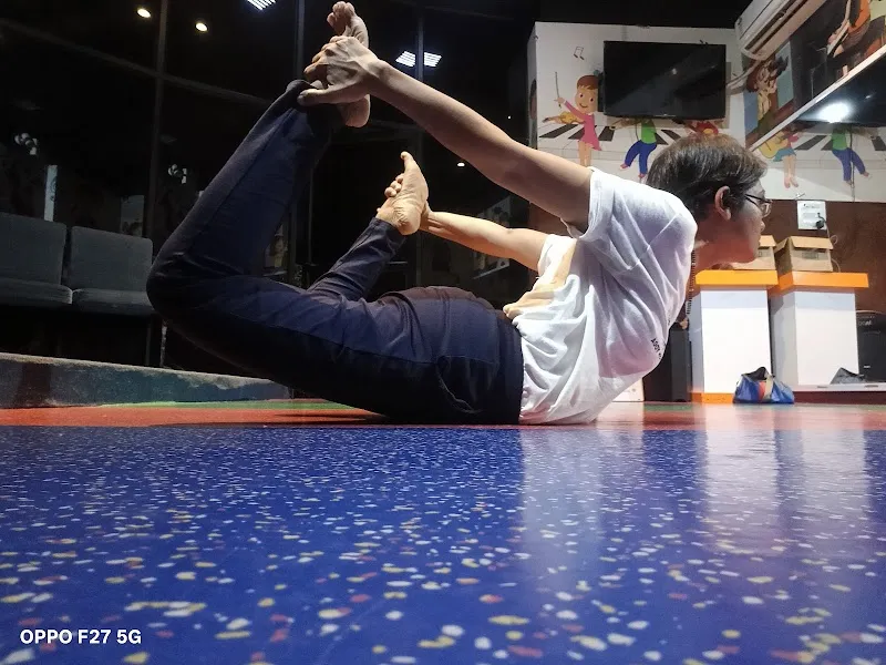 Praansh Yoga, Sec 6, Karanjade