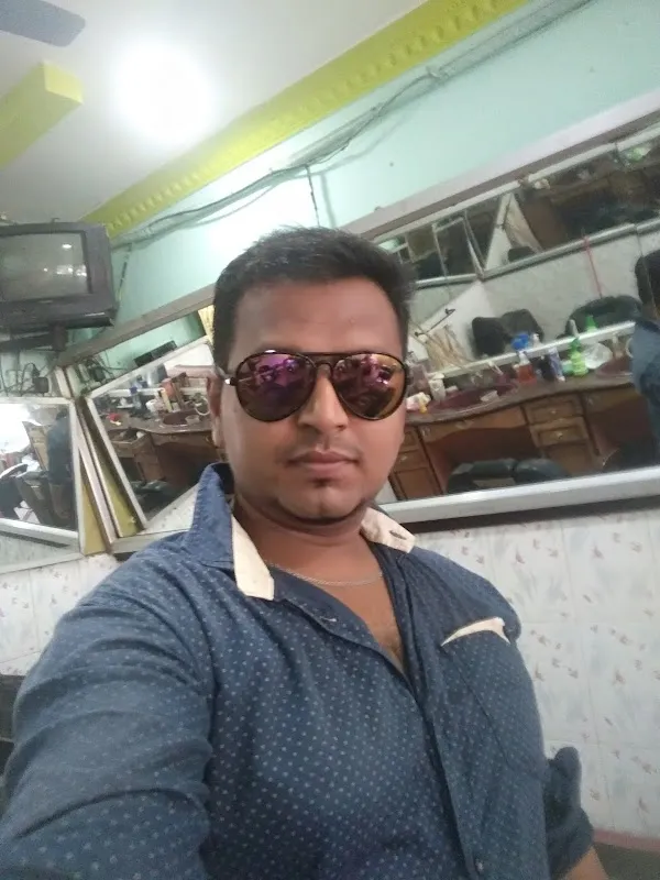 CUT ZONE (Madurai Gents Beauty Saloon)