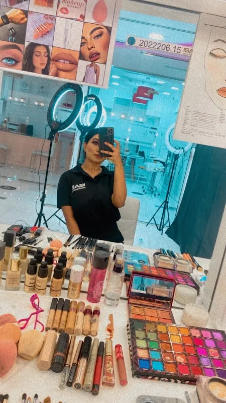 Tanvi Mayat Salon & Makeup Studio