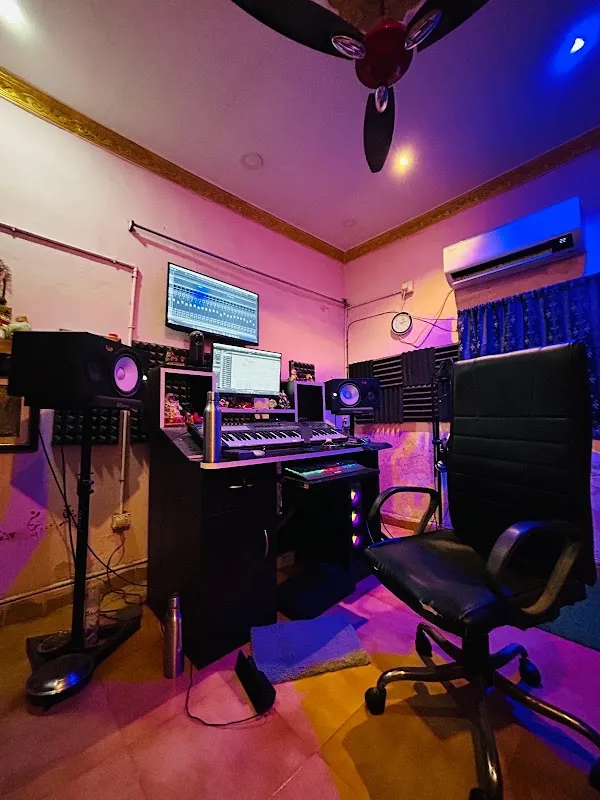 NK MUSIC STUDIO