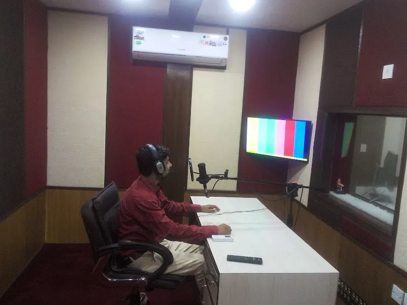 Cosmic Sounds Recording Studio - Voice Over Services in Delhi India
