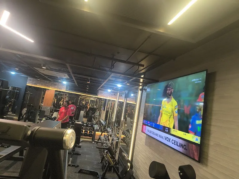Fitness Manzil - Best Gym In Greater Kailash(GK) | Yoga | HIIT | Zumba | Personal Training