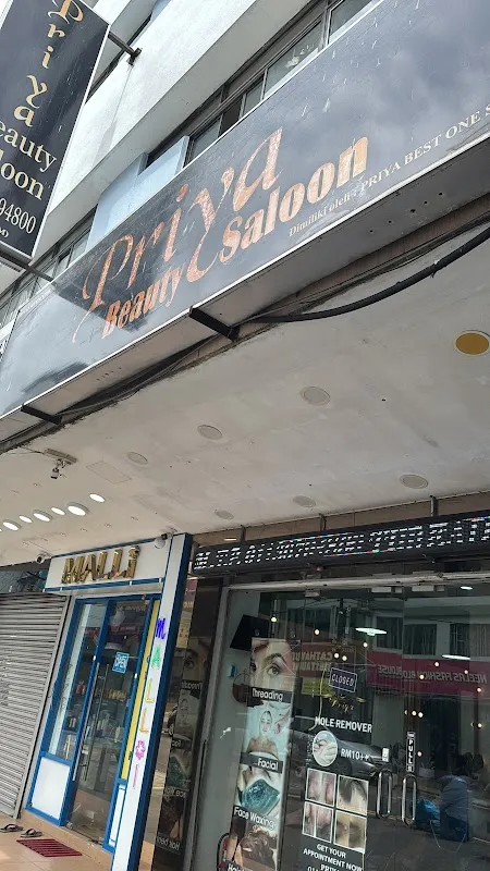 Priya Beauty Saloon