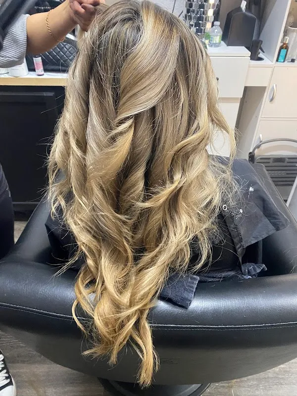 Simply Salon