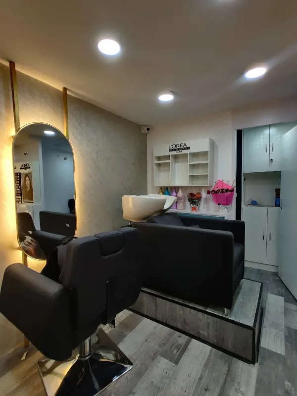 Etheana Unisex Salon