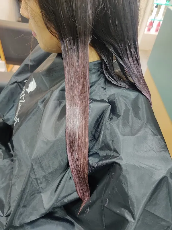 Etheana Unisex Salon