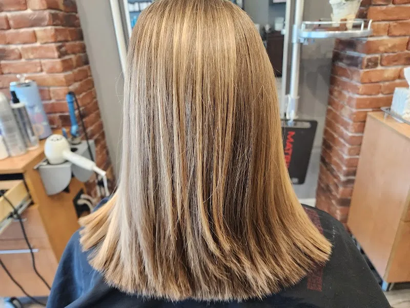 Jacklin K Salon