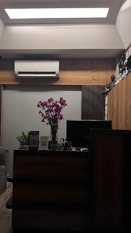 Life Tree Spa In Kharghar