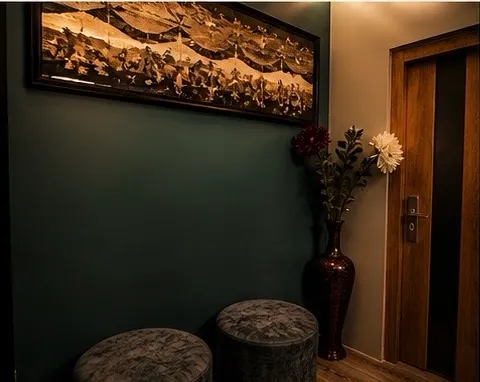 Life Tree Spa In Kharghar