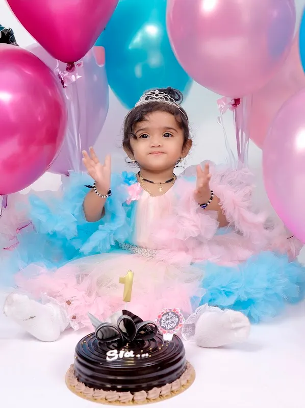 Agrahari Photo Studio & Photo Frames