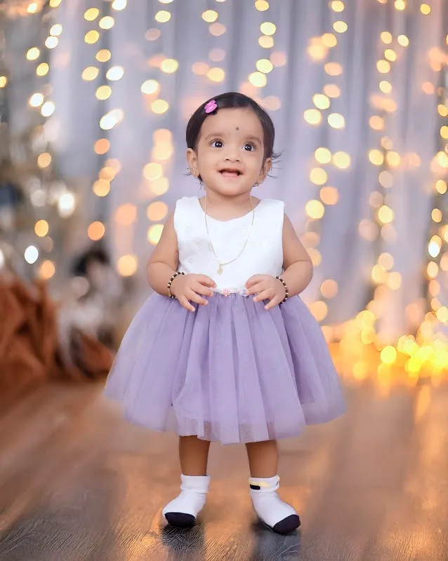 Agrahari Photo Studio & Photo Frames