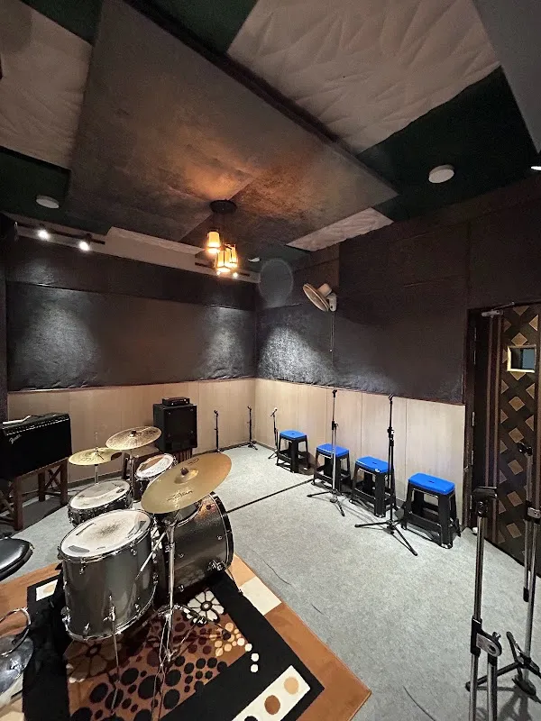 The Meteor Studios | Jampad | Studio | Backline Rental