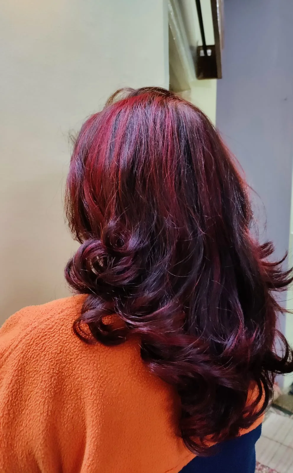 𝗔𝗯𝘀𝗼𝗹𝘂𝘁𝗲 𝗦𝗮𝗹𝗼𝗻 - Best Ladies Beauty Salon | Bridal Makeup Artist | Beauty Parlour in Jabalpur