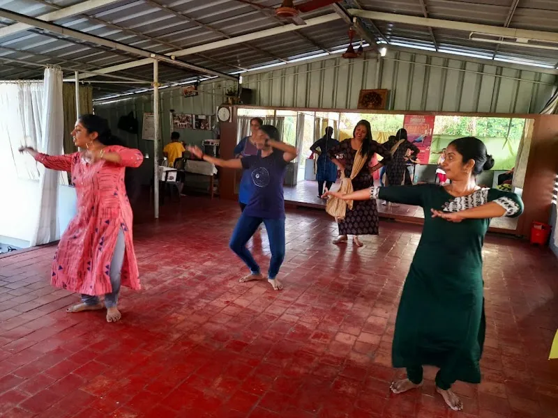 Manjeerem School of Dance