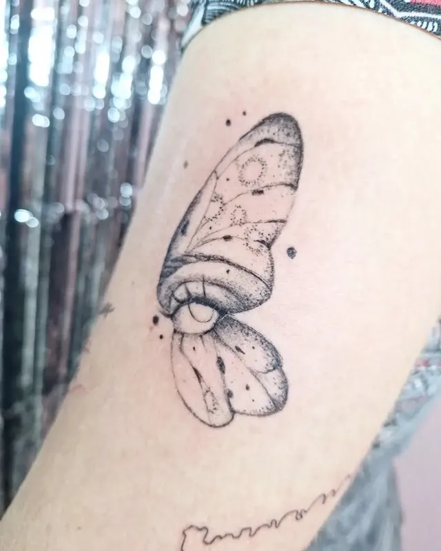 The Red Garden TATTOO SHOP