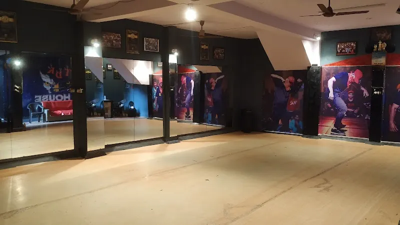 TDK House Dance Studio