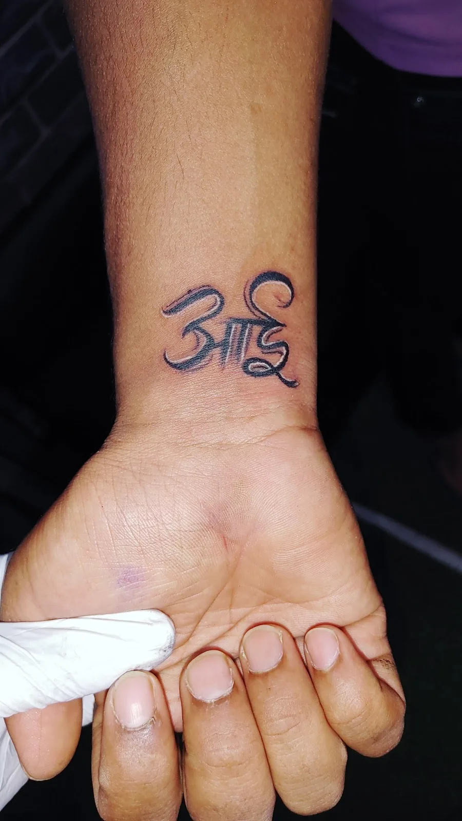 Black ink tattooz & piercing
