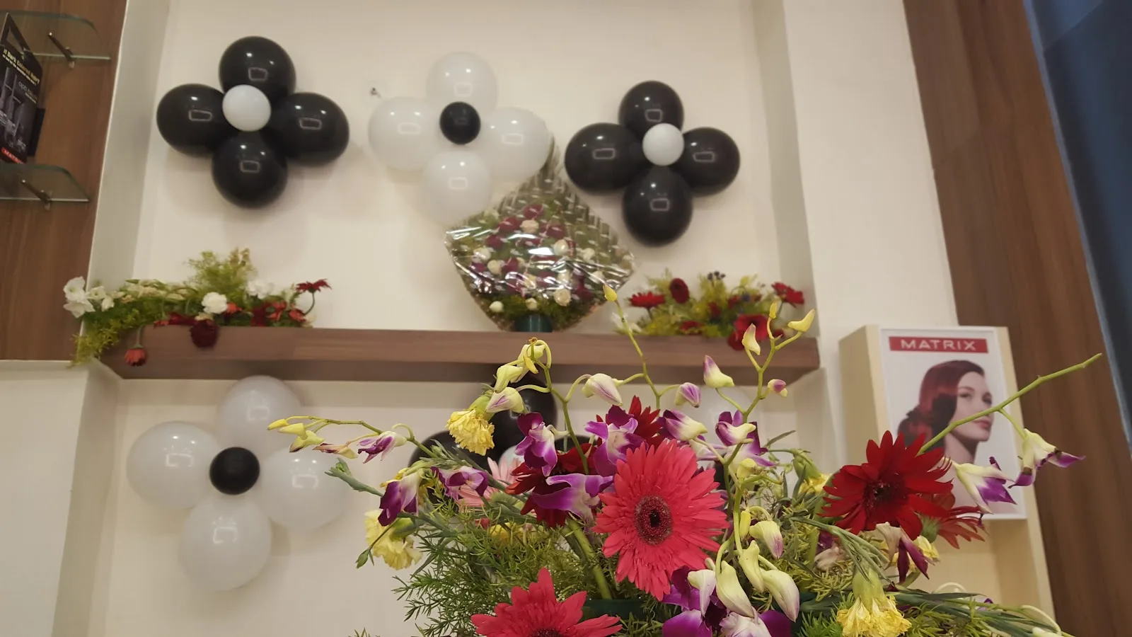Wow Men & Women Salon