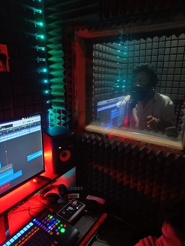 VAAR Music - Best Song Recording And Video Studio