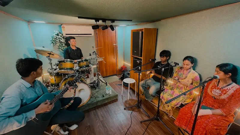 K & B MUSIC STUDIOZ 66