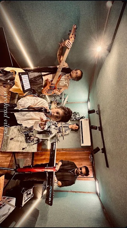 K & B MUSIC STUDIOZ 66