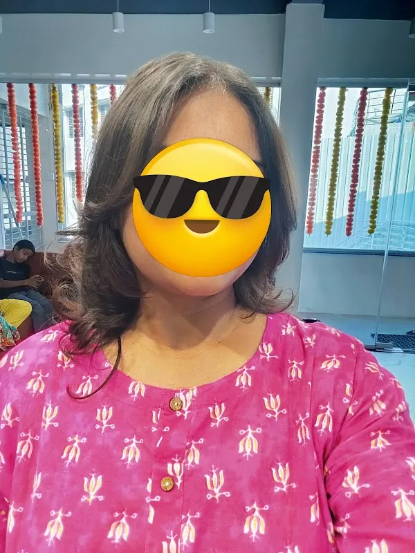 Lakme Salon For Him and Her in Arni Road,Yavatmal
