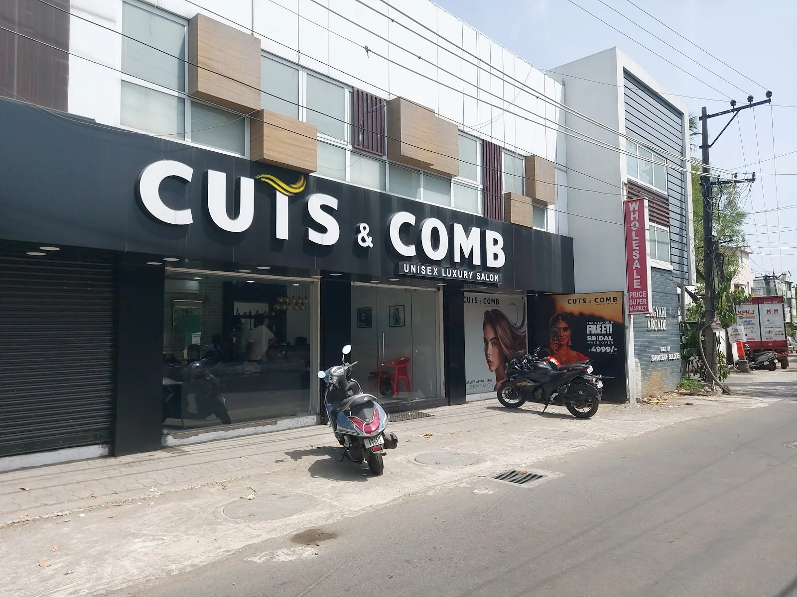 Cuts & Comb Unisex Salon – Adambakkam