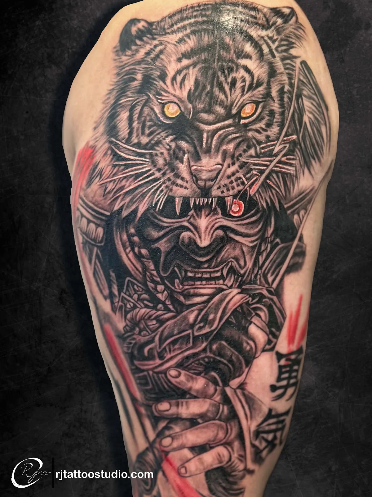 RJ Tattoo & Piercing Studio - Best Tattoo Designer in Mumbai