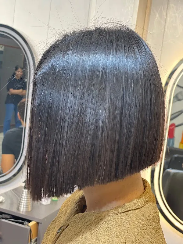 LEGEND unisex salon (Anees Malik)