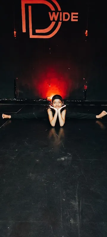 D Wide Dance Academy
