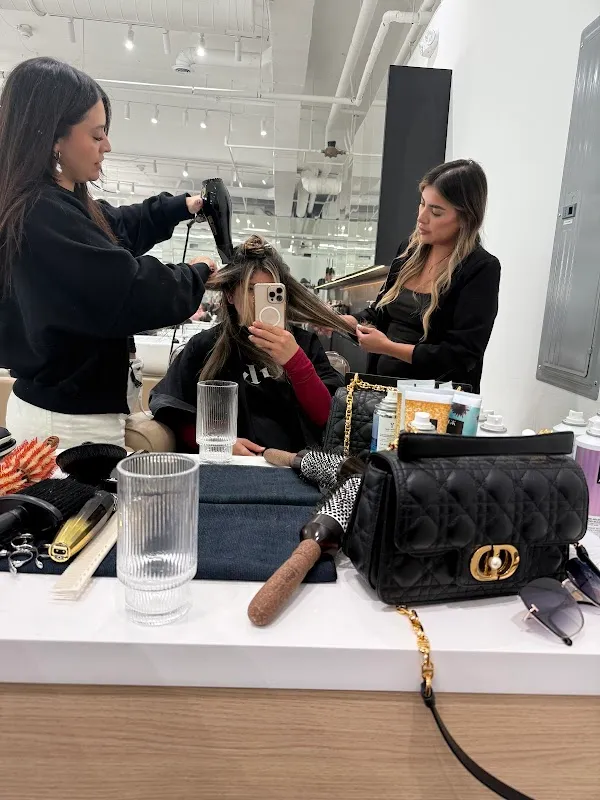 IGK SALON
