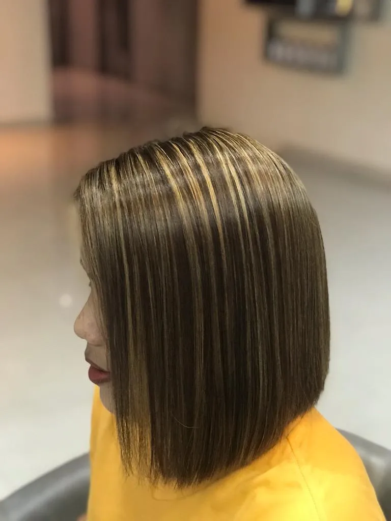 Ponytail Salon